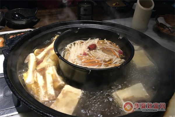 在阿拉山口市开火锅店